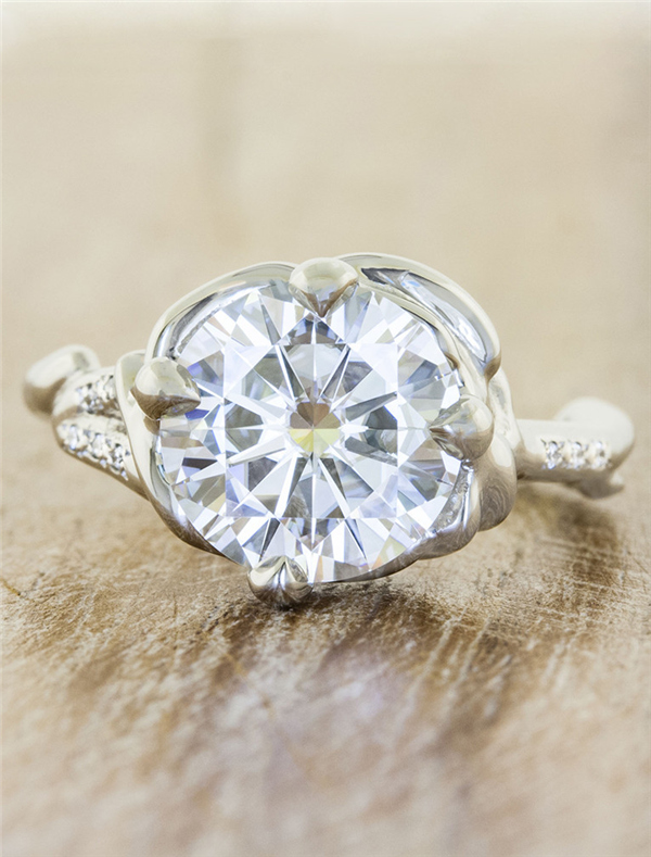 34 Charm Vintage Engagement Rings You Can Say Yes To 14 Vintage Engagement Rings and Wedding Rings from Ken & Dana Design 13