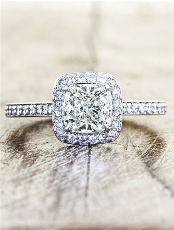 35 Classic Elegance Engagement Rings from Ken & Dana Design 31 Vintage Engagement Rings for Women from Ken & Dana Design 2