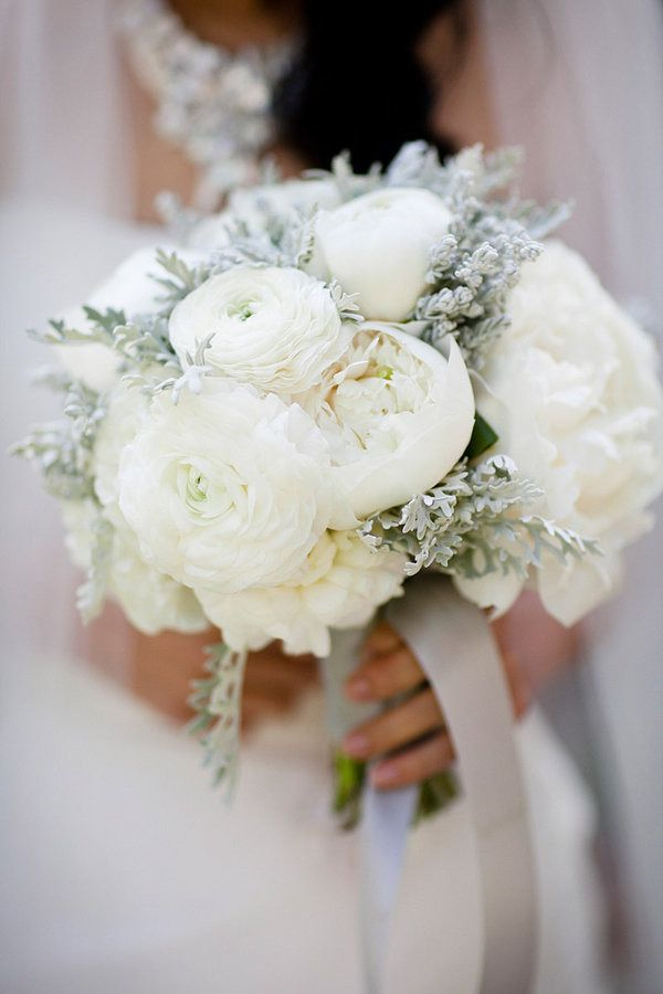 35 Amazing Winter Wedding Bouquets You'll Love 19
