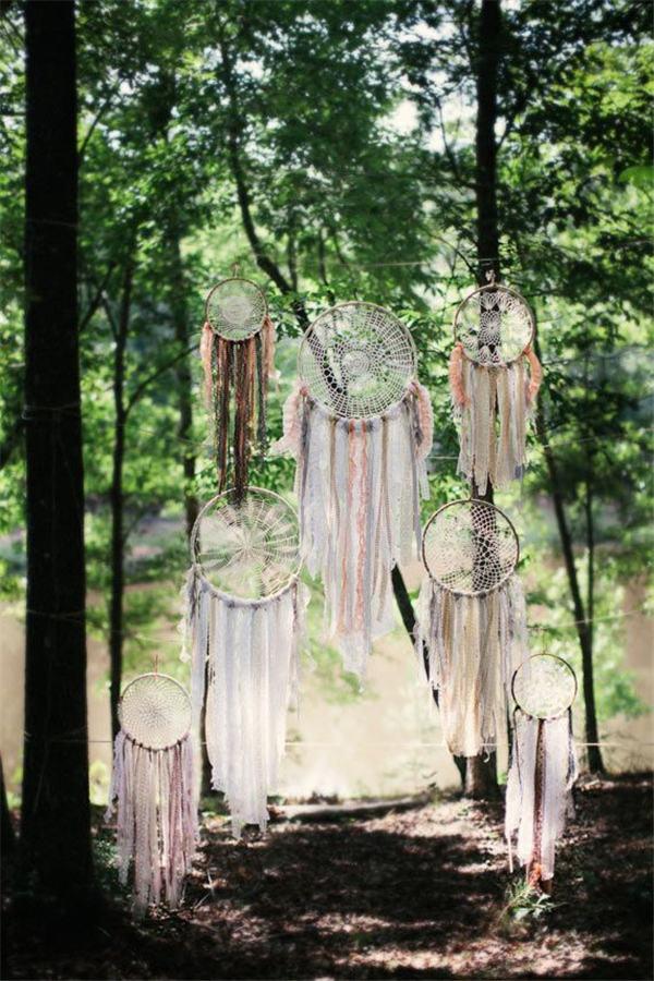 boho dreamcatchers wedding backdrop