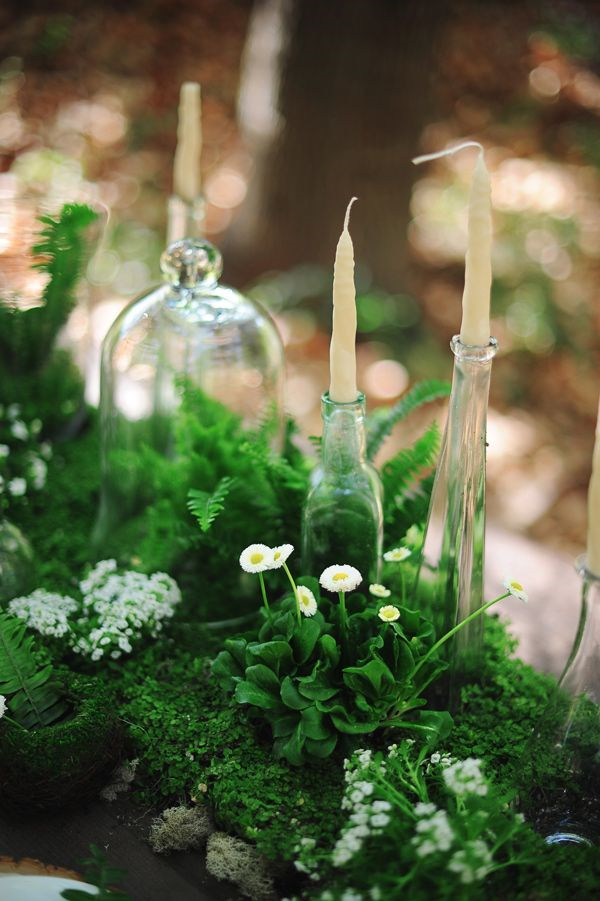 25 Chic Country Rustic Wedding Tablescapes 9 eustic lush green table runner