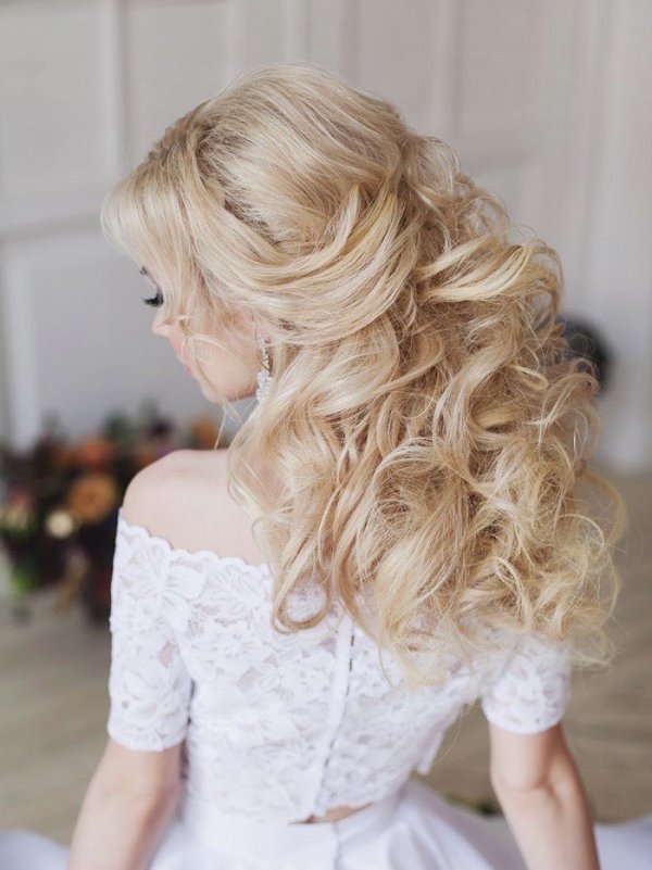 long messy wedding hairstyle