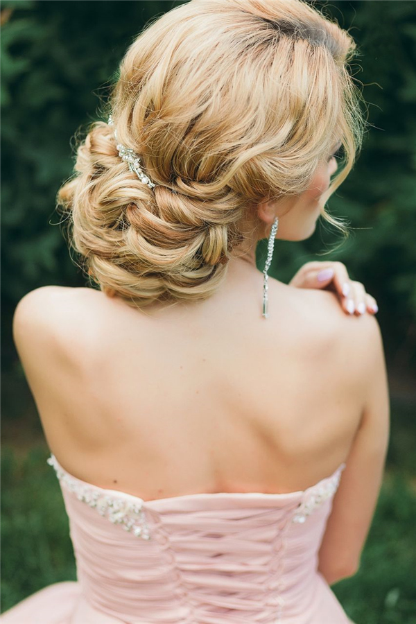 low wedding updo hairstyle for long hair