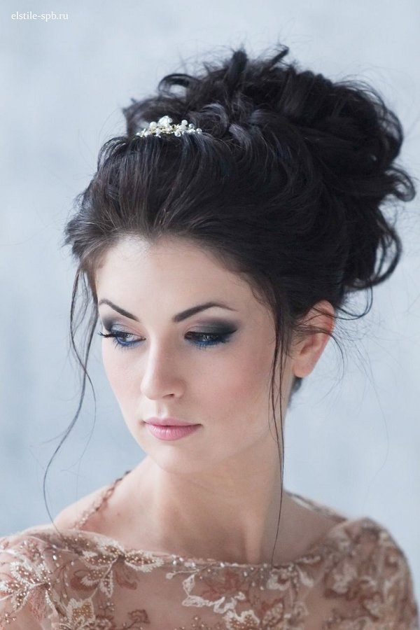 messy wedding updo hairstyle