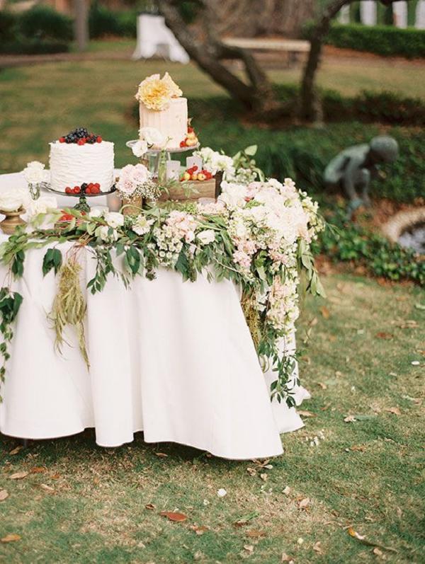 27 Amazing Wedding  Cake  Display  Dessert Table Ideas  