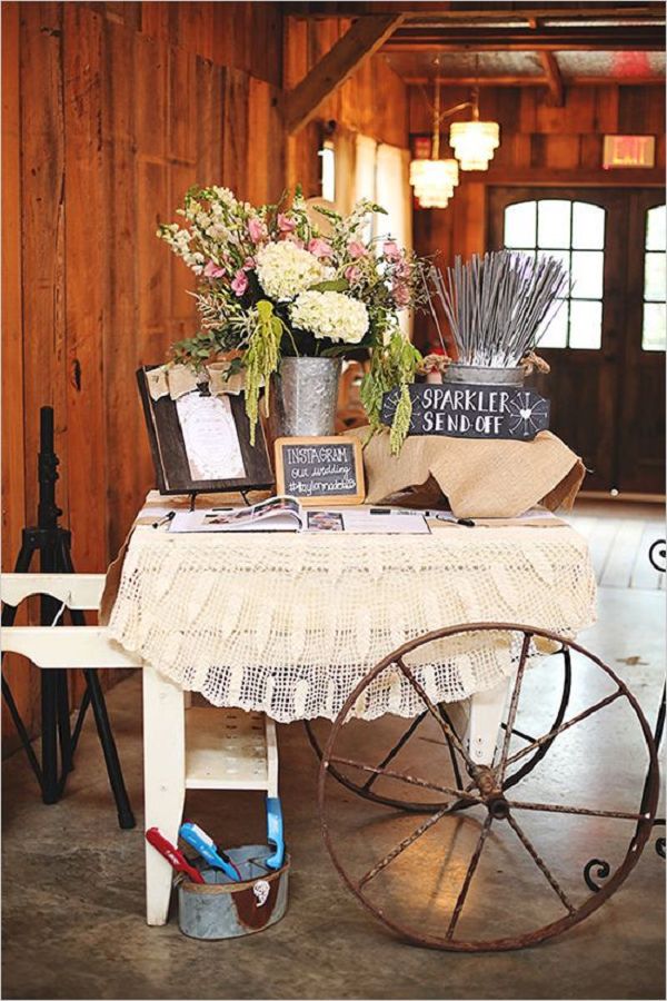 Chic vintage ranch wedding decor