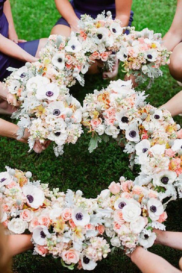Creative Bridesmaids Flowers Photos
