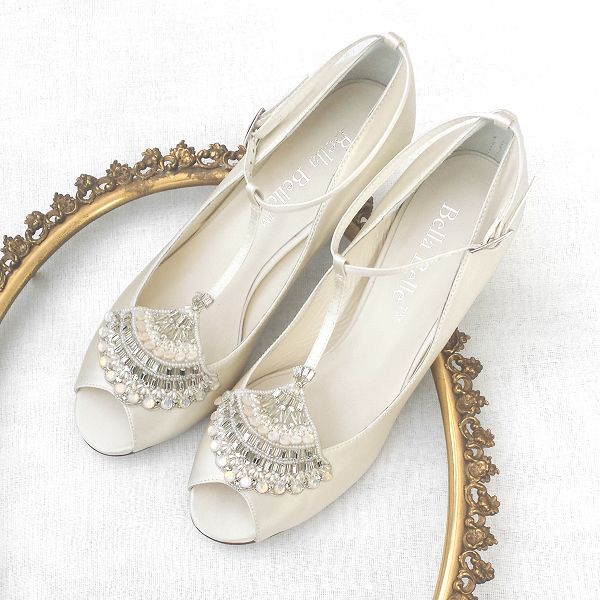 pearl embellished wedding shoes