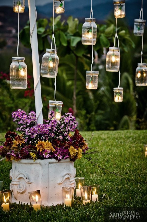 Vintage Mason Jars Outdoor Wedding Decor Ideas