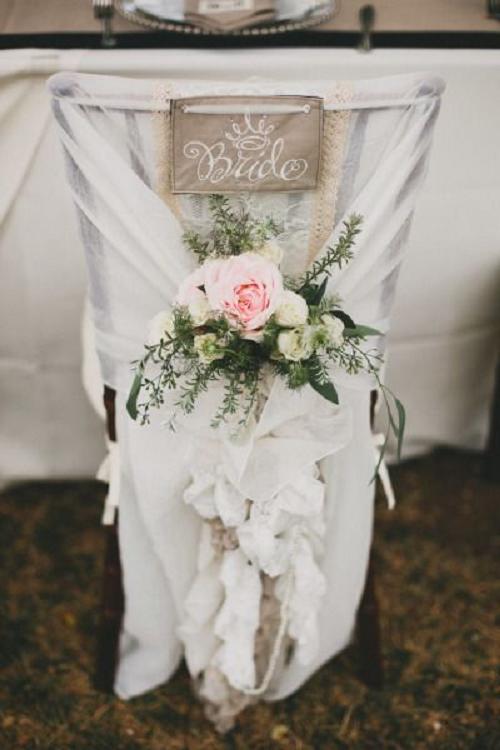 Vintage elegance bridal chair