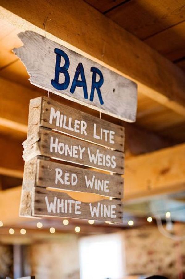 bar menu pallet rustic wedding decor ideas