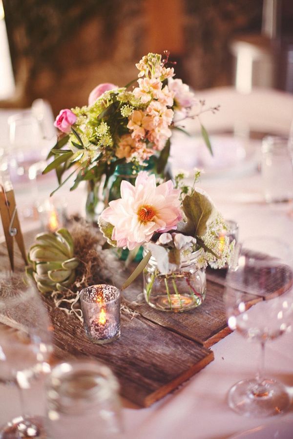 boho wood pallets wedding centerpiece