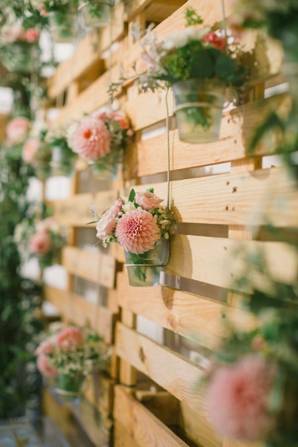 floral rustic wood pallets wedding decor