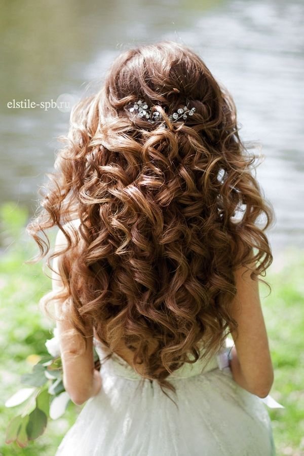 Long Curly Half Up Half Down Bridal Hairstyle Deer Pearl Flowers