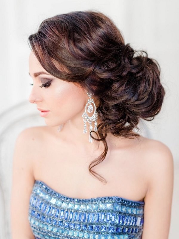 long wedding updo hairstyle for brides