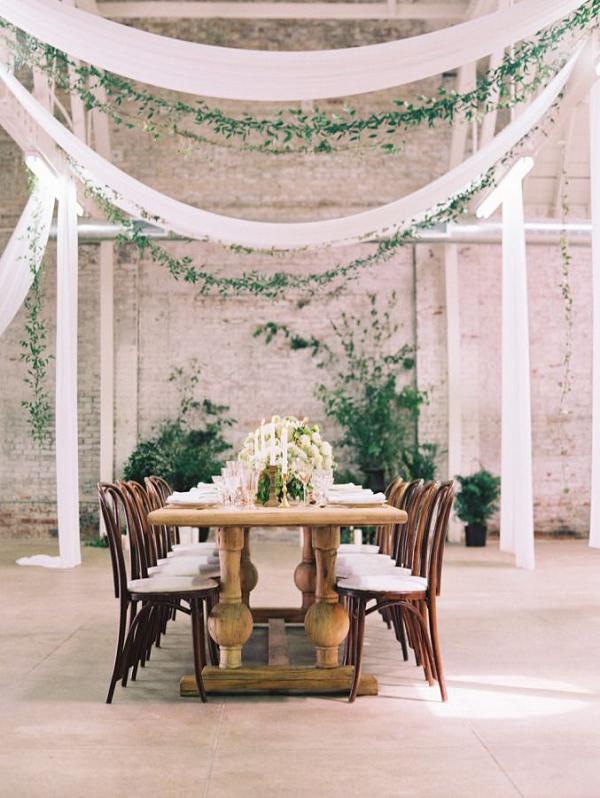 pretty indoor wedding table decor ideas
