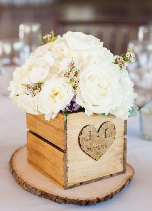 rustic chic wedding centerpiece idea