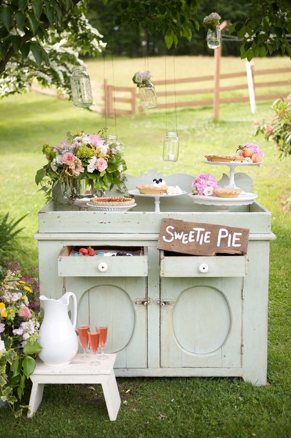 rustic vintage pie bar wedding dessert