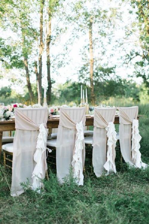 white ruffles wedding chair