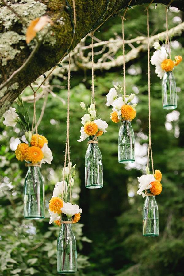 White Daisy Hanging Backyard Wedding Decor