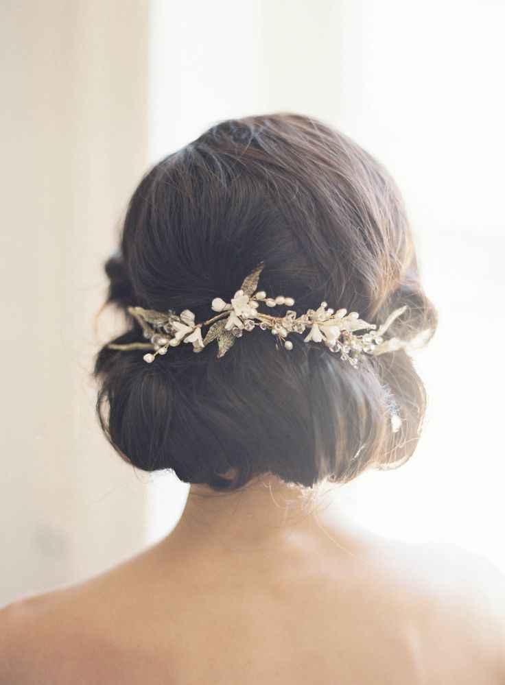 low chignon bridal wedding hairstyles