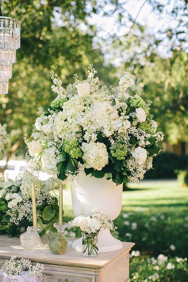 rustic wedding ceremony florals