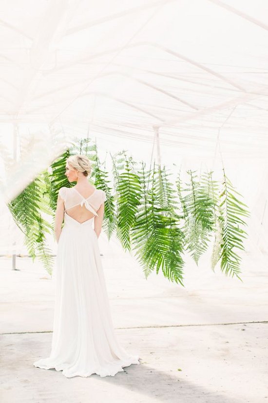 fern wedding backdrop decor ideas