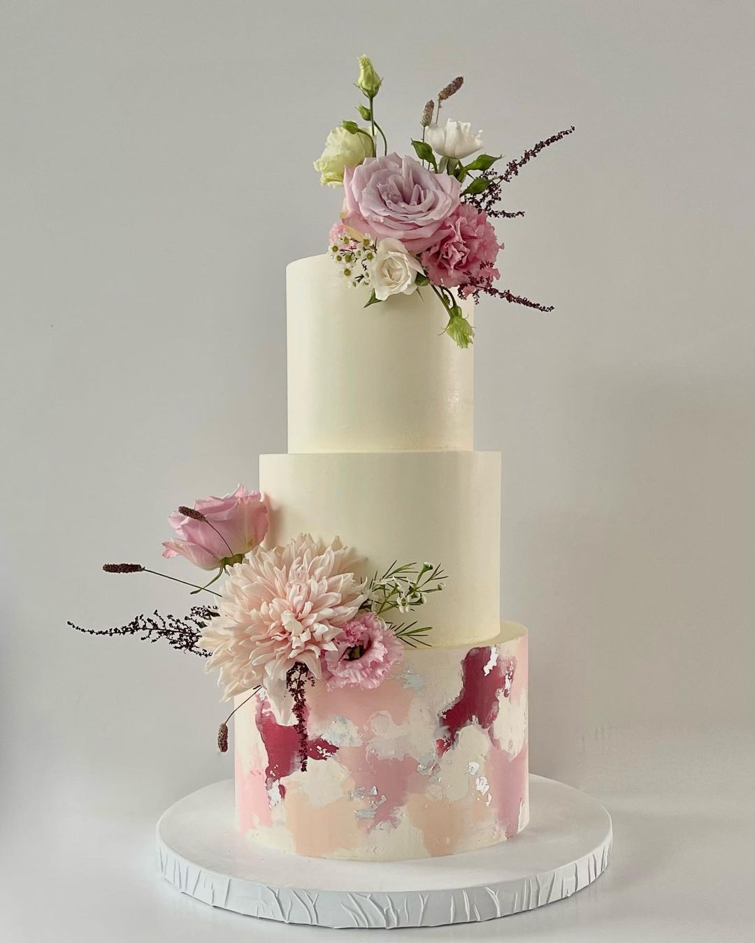 romantic pink wedding cake with flowers via gayas_cakes