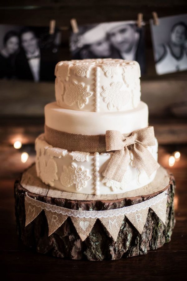 rustic lace wedding cake with burlap