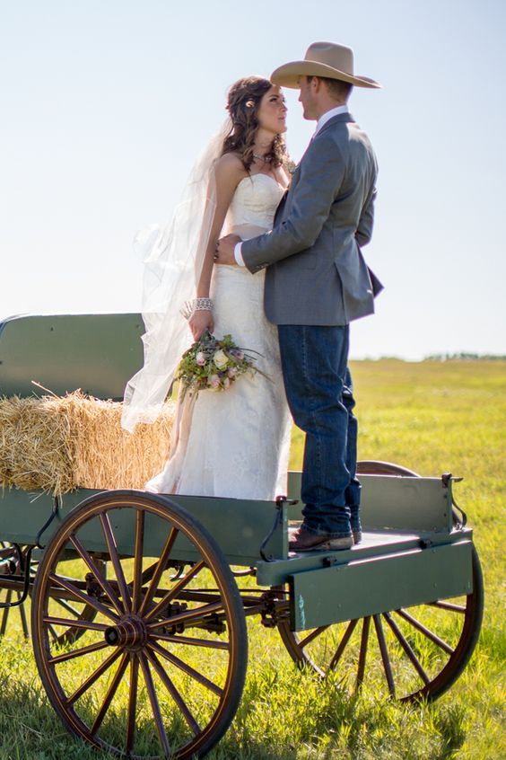 Farm wedding photography ideas