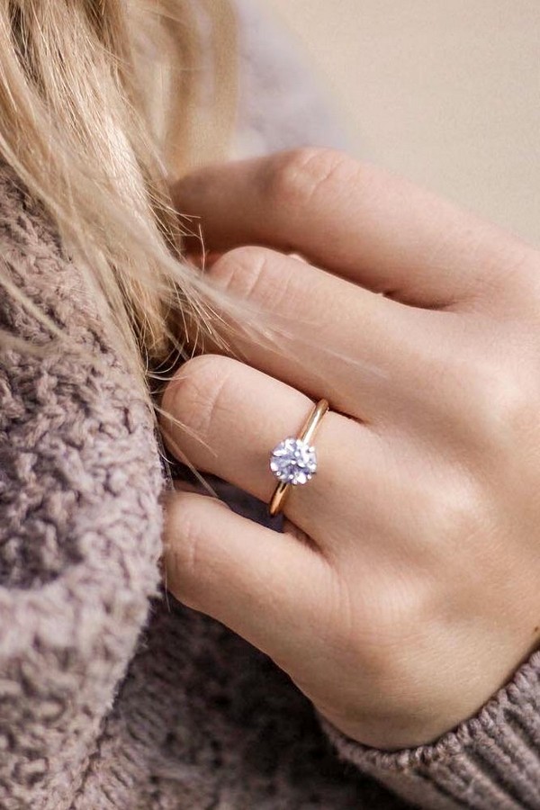 rose gold engagement rings minimalistic round