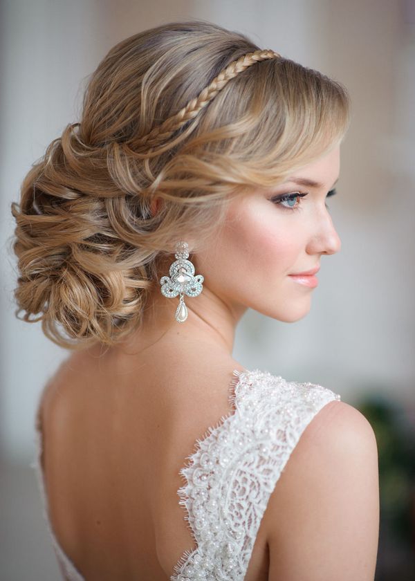 Long Wedding Hairstyles and Bridal Updo Hairstyles for Long Hair from elstile-spb 21