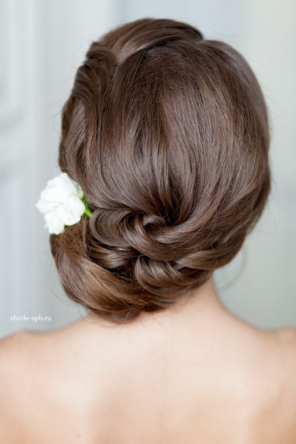 Long Wedding Hairstyles and Bridal Updo Hairstyles for Long Hair from elstile-spb 22