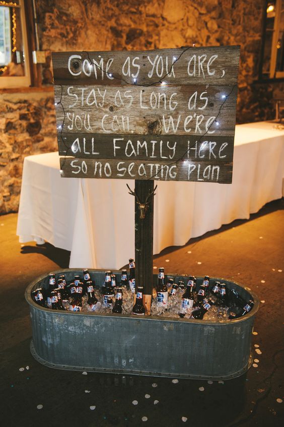 no seating plan wedding sign and wedding drink bar
