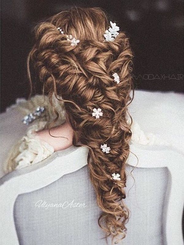 Ulyana Aster Long Bridal Hairstyles for Wedding_12 ❤ See More: http://www.deerpearlflowers.com/long-wedding-hairstyleswe-absolutely-adore/