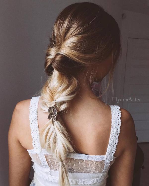 Ulyana Aster Long Bridal Hairstyles for Wedding_17 ❤ See More: http://www.deerpearlflowers.com/long-wedding-hairstyleswe-absolutely-adore/