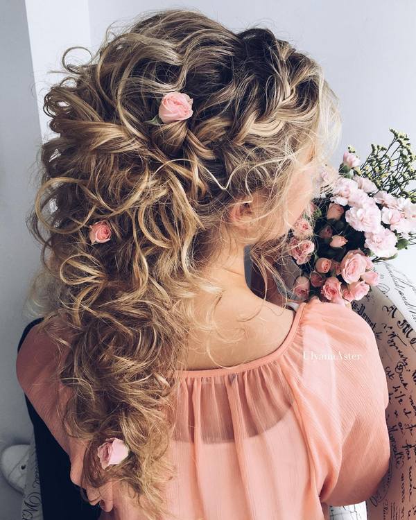 Ulyana Aster Romantic Long Bridal Wedding Hairstyles_26 ❤ See more: http://www.deerpearlflowers.com/romantic-bridal-wedding-hairstyles/