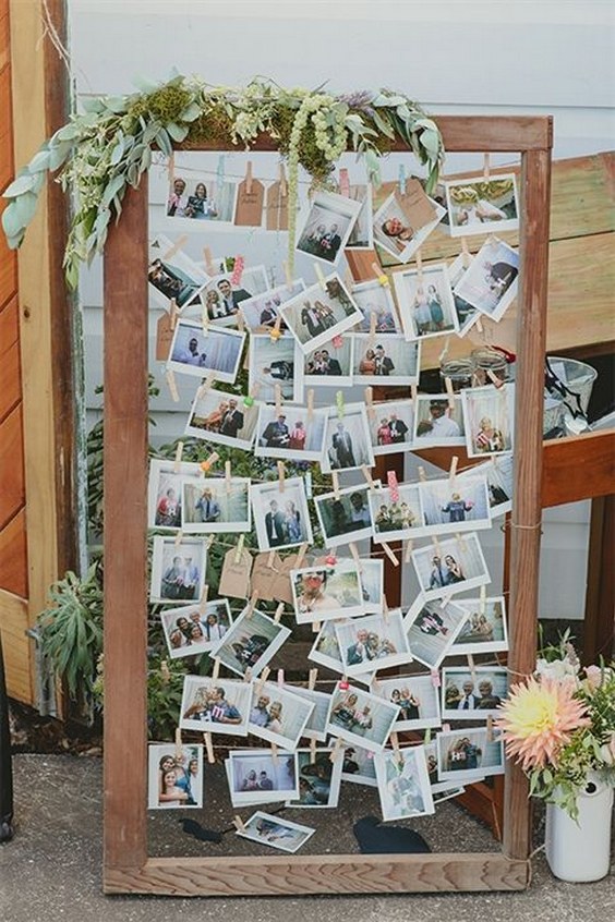 wedding photo display idea