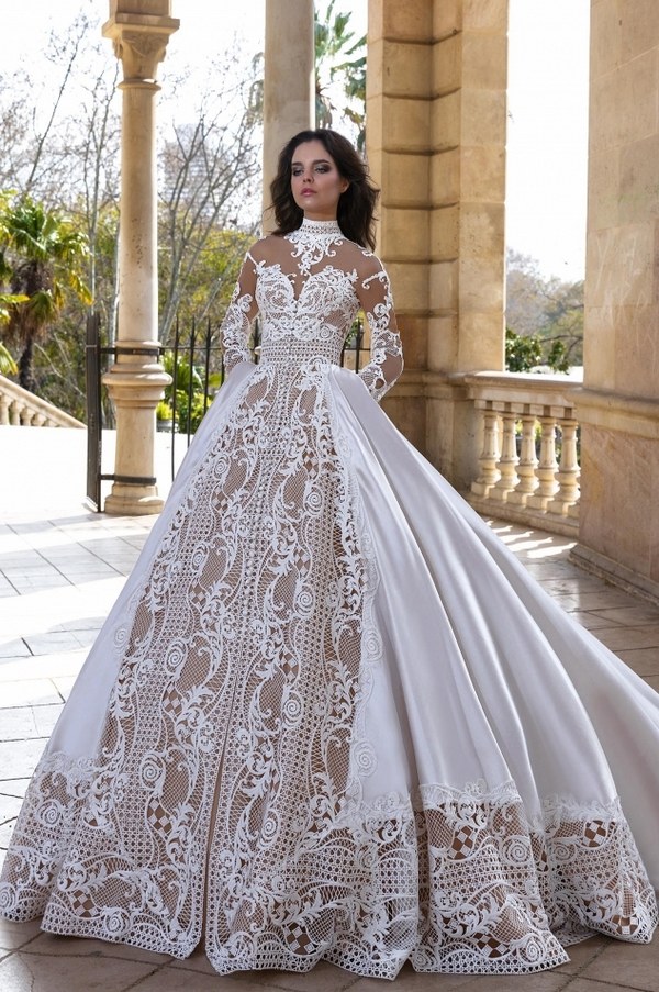 Alikant vintage  ball  gown  long sleeves wedding  dress  via 