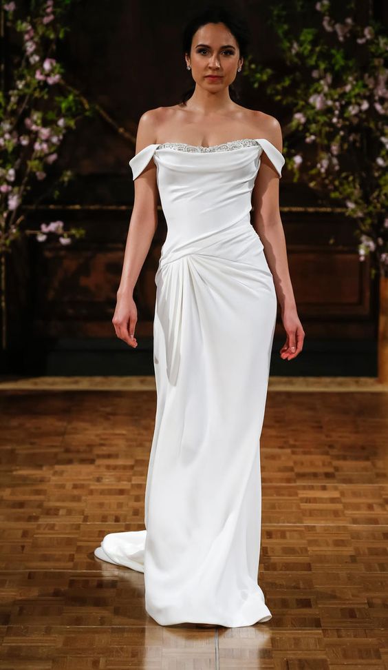 Isabelle Armstrong Spring 2017 wedding dress