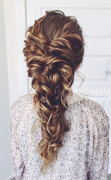 Long Hairstyle Ideas for Wedding Prom