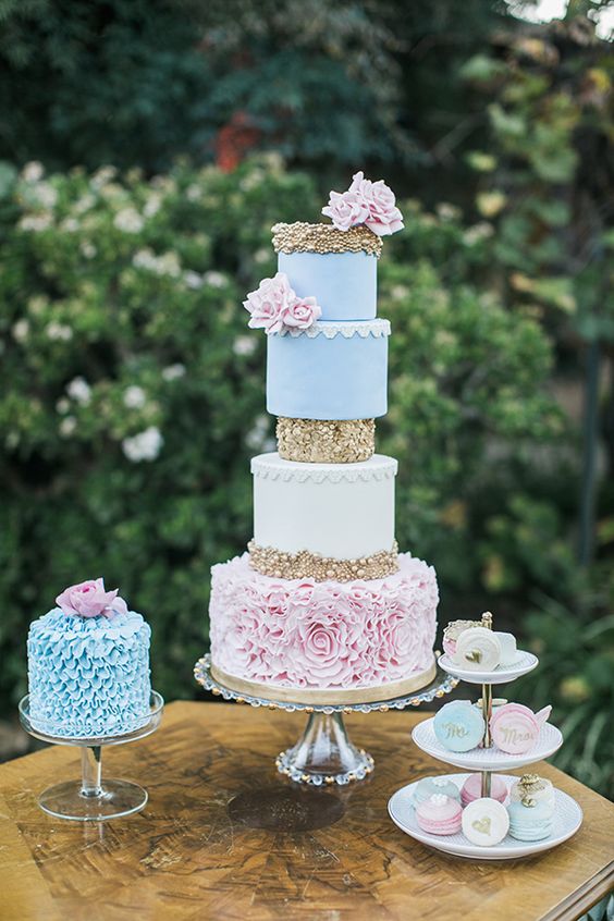 blue pink and gold wedding cake | Deer Pearl Flowers