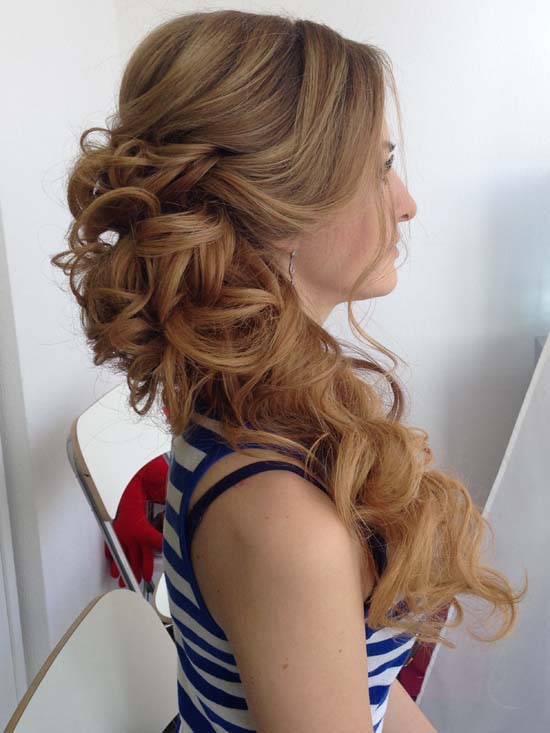 long curly wedding hairstyle via olga larionova