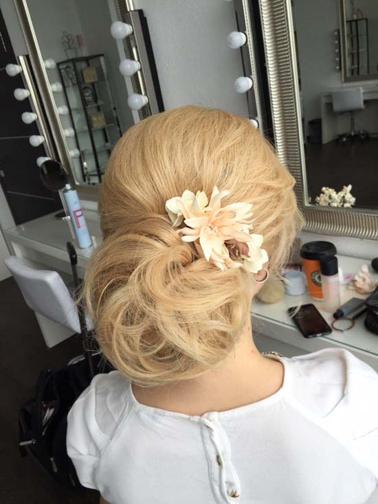 long wavy bridal hairstyle 2 via katerina andreeva