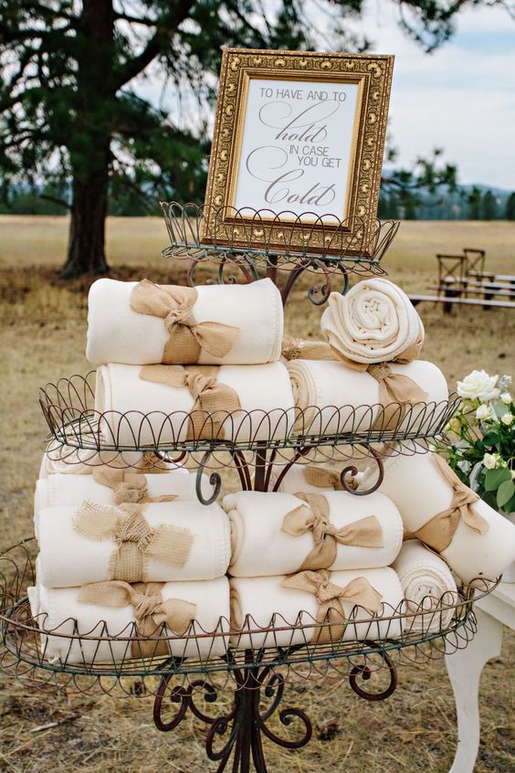 Top 14 Awesome Tips For An Outdoor Wedding 12 rustic fall pashminas blanket wedding ideas