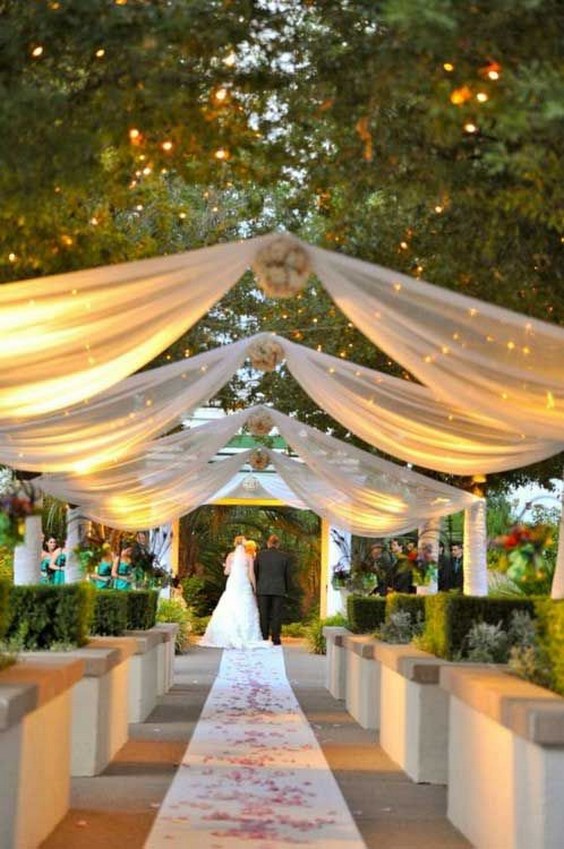 20 Creative Wedding Entrance Walkway Decor Ideas 9 outdoor wedding decorations