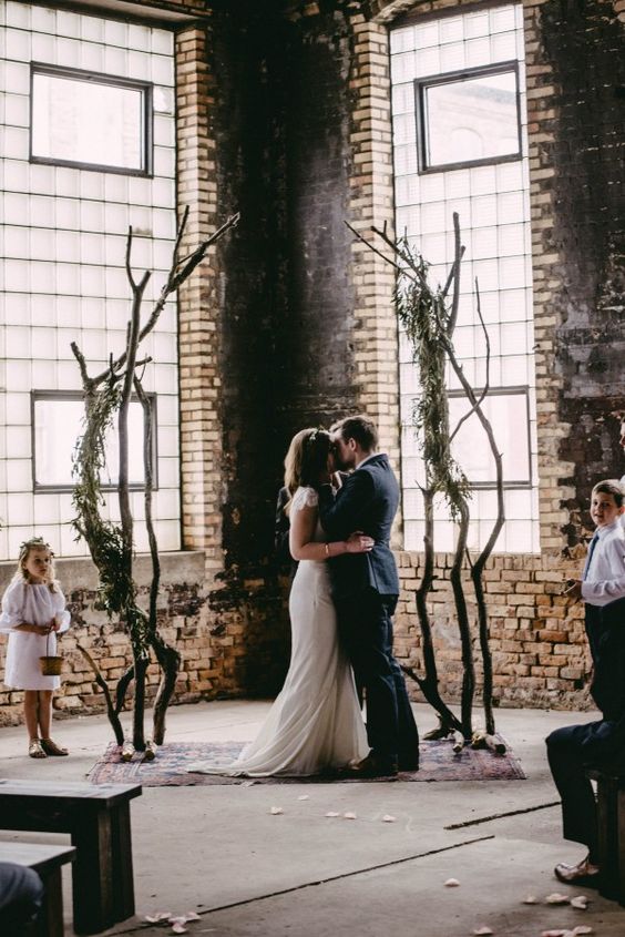 Cool alternative to traditional ceremony arch