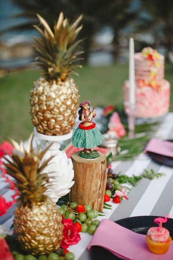 Tropical Bridal Shower Table Decor