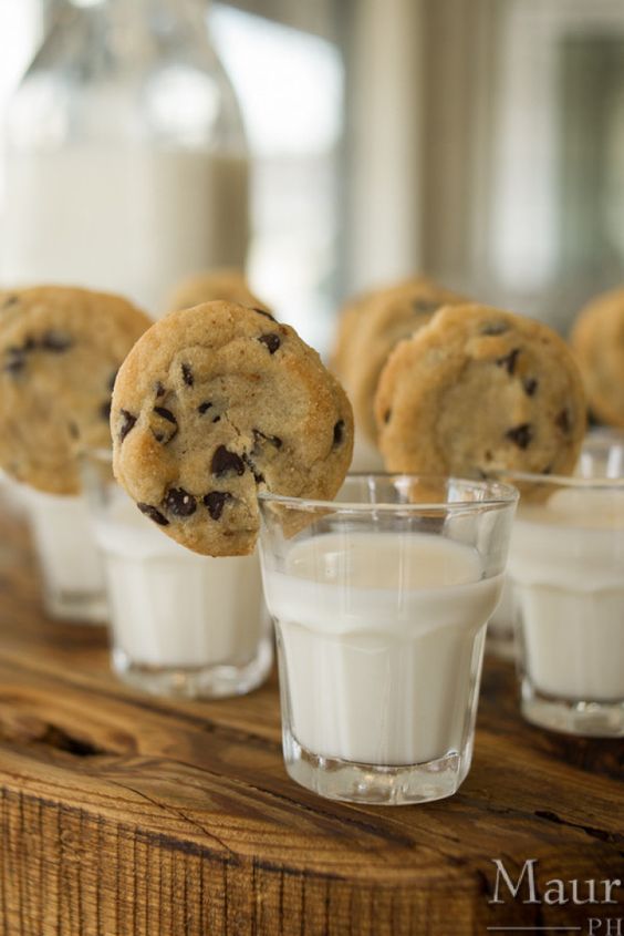 30 Trendy Wedding S'more, Cookies & Milk Bar Ideas 10 adorable cookies and milk wedding bar