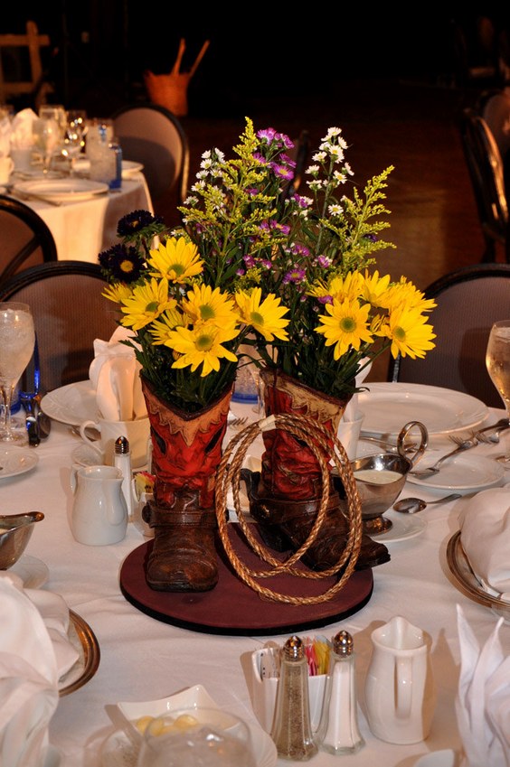 cowboy hat centerpiece ideas